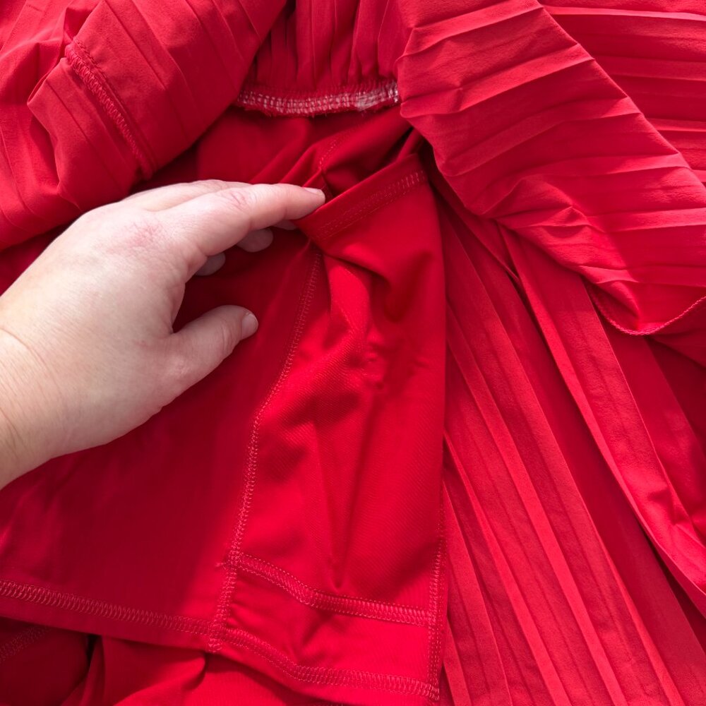 FLX Pleated Skort | Size Large | Red - Picture 6 of 10
